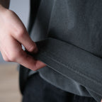Close-up of the double-stitched bottom hem on the Comfort Colors 1717 tee
